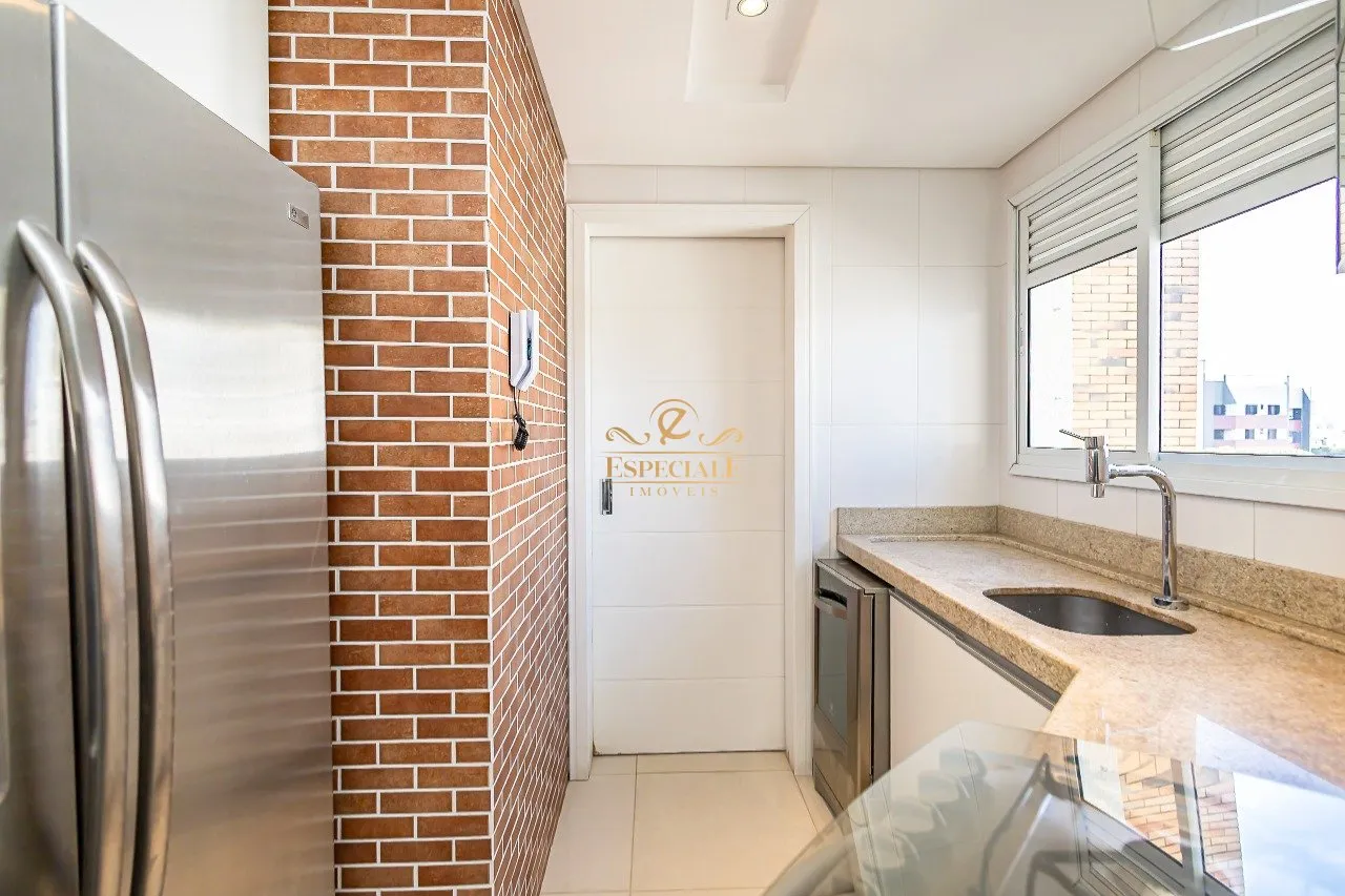 Home office in a 2-bedroom apartment, 94 m² — photo 8