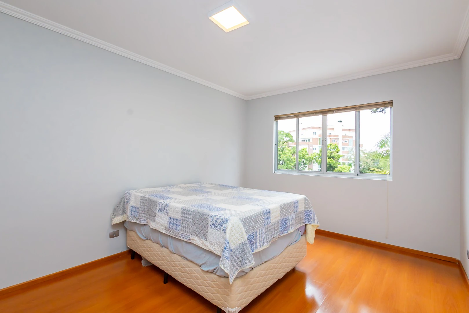 Furnished house with 3 bedrooms and 5 bathrooms — photo 25