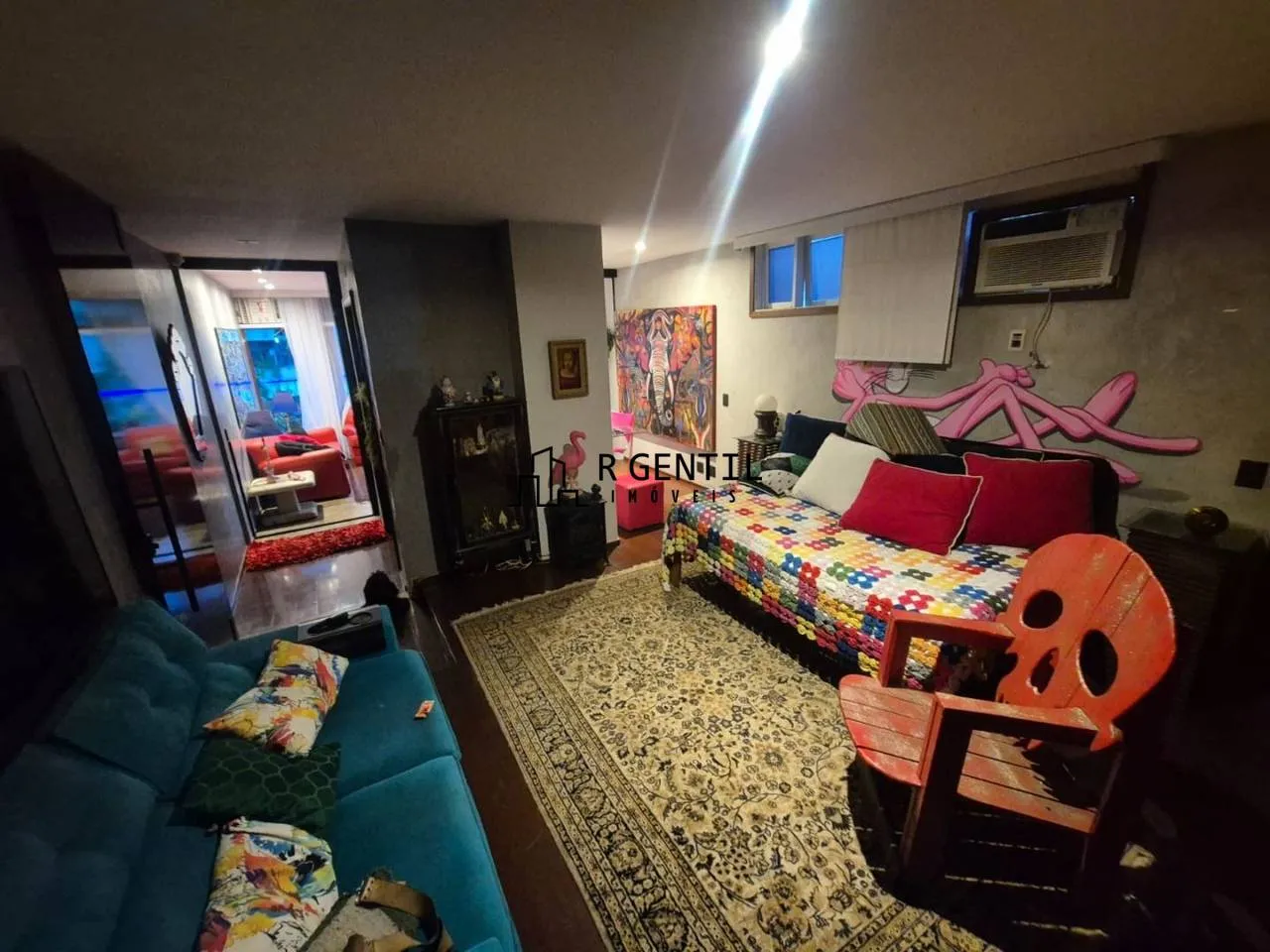 Unfurnished apartment with 3 bedrooms and a balcony — photo 17