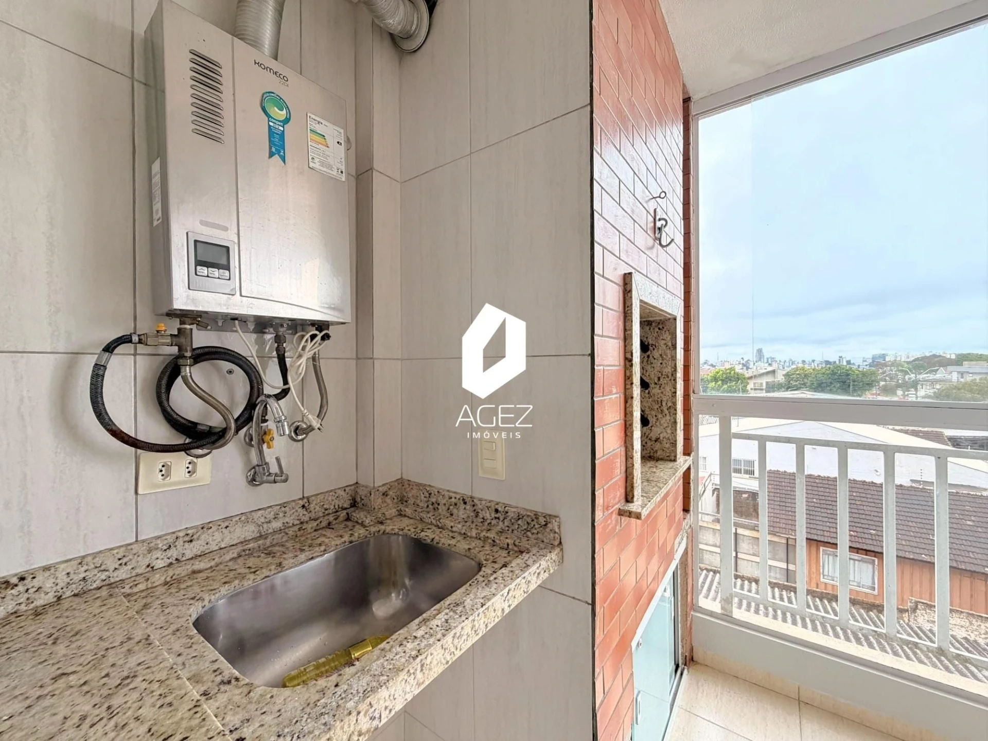 60 m² apartment with 3 bedrooms and 2 bathrooms — photo 22