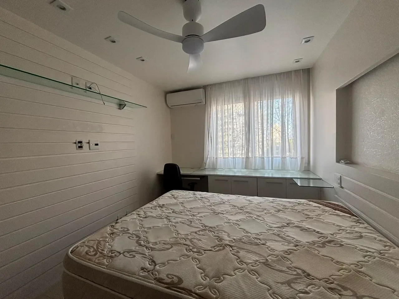 Apartamento mobiliado de 110 m² com varanda fechada — photo 4