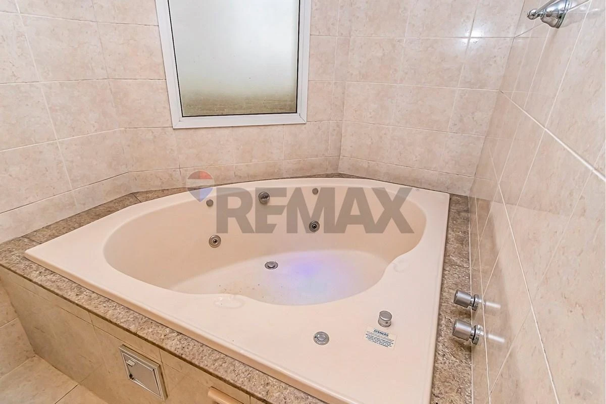 Apartment, 89 m², with a bathtub — photo 18