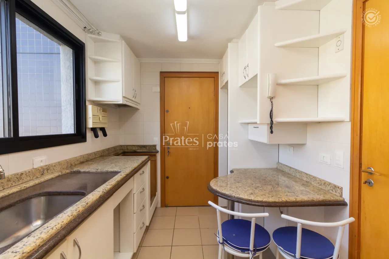 121 m² rental apartment with 3 bedrooms — photo 7