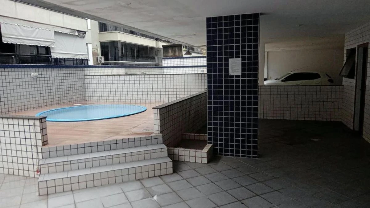 Apartamento, 85 m², com piso de madeira ou laminado — photo 2