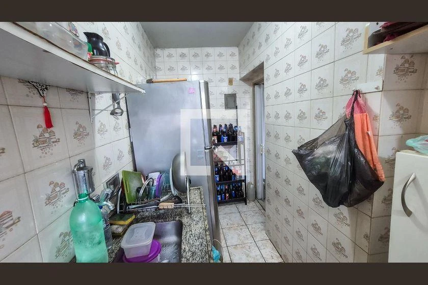 One-bedroom apartment with a washing machine — photo 15