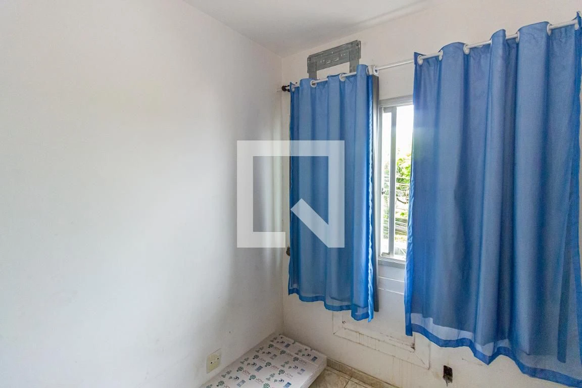 Furnished apartment with 2 bedrooms and a balcony — photo 27
