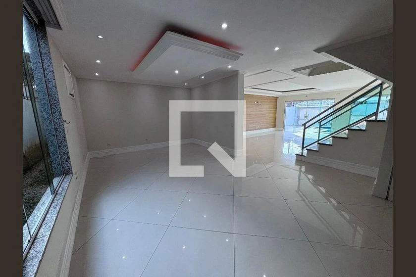 Casa em condomínio com 6 quartos e jardim privativo — photo 18