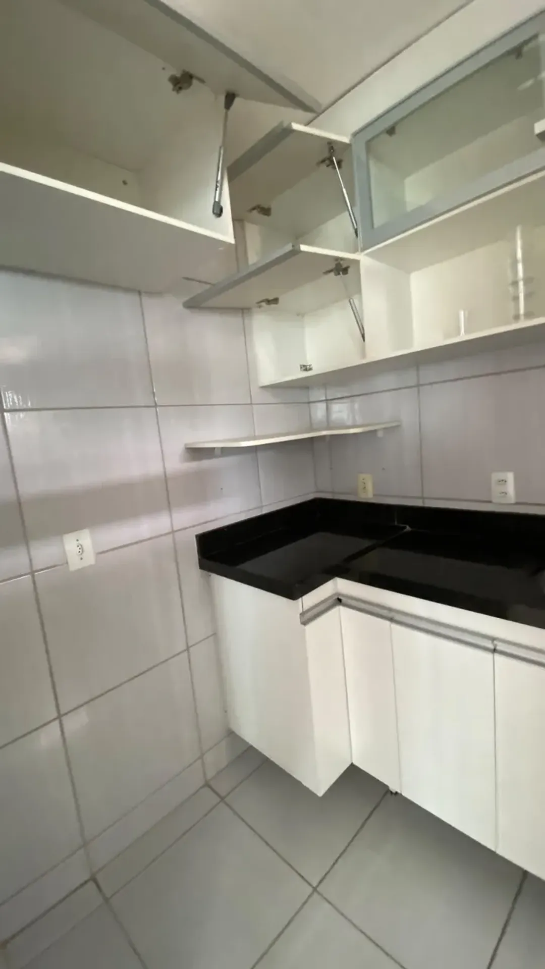 3-bedroom apartment, 1 with its own bathroom, 73 m² — photo 2