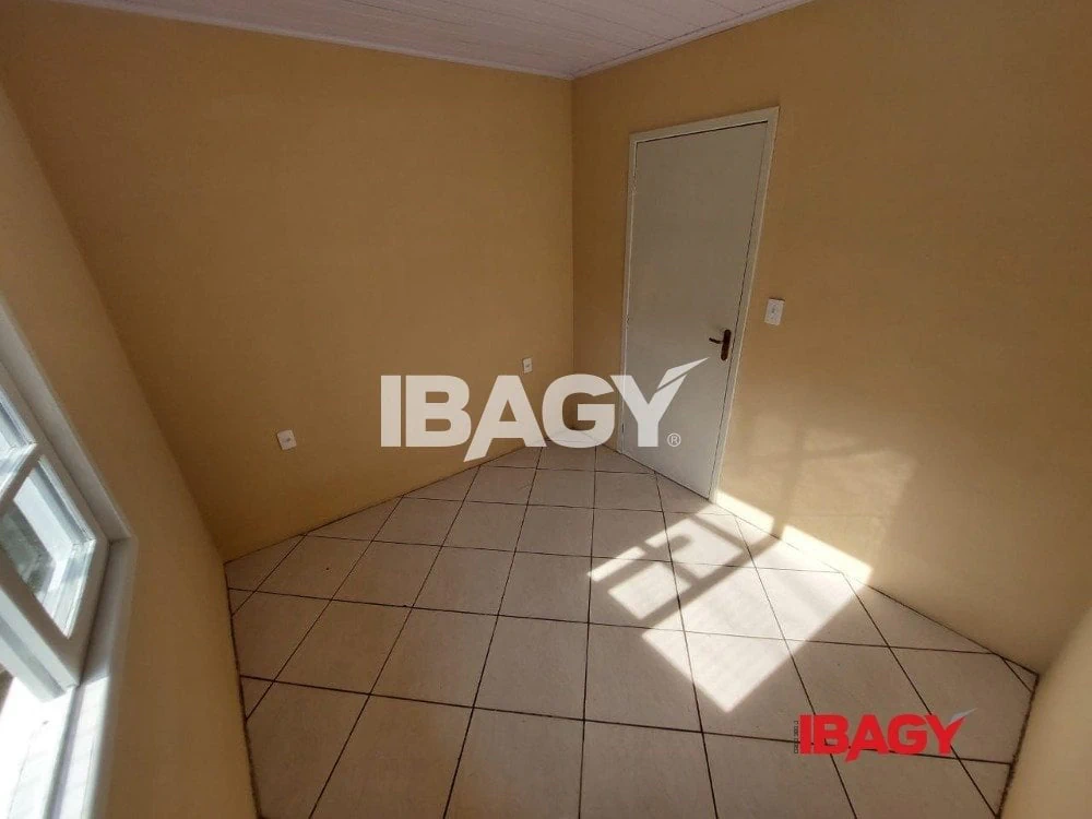 3-bedroom house, 1 with its own bathroom, 80 m² — photo 12