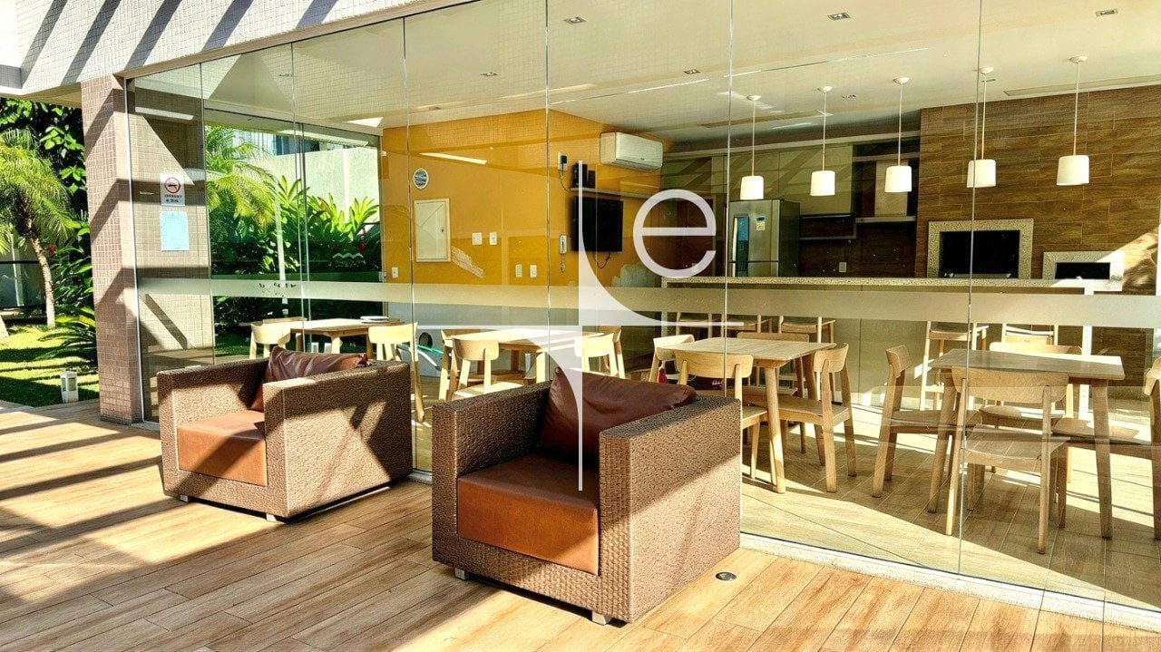 Mountain view in a 2-bedroom apartment, 76 m² — photo 30