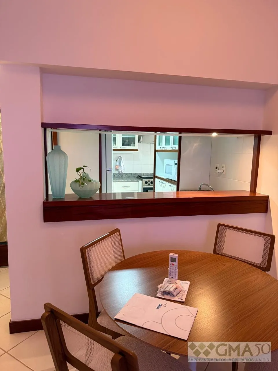 Furnished apartment with 3 bedrooms and 2 bathrooms — photo 15