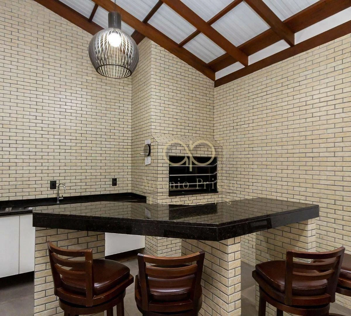 150 m² apartment with a dishwasher and a bathtub — photo 38