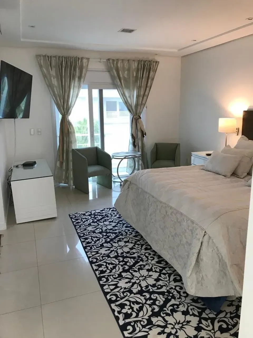 Меблированный дом 800 м²: 5 спален и 5 санузлов — photo 12