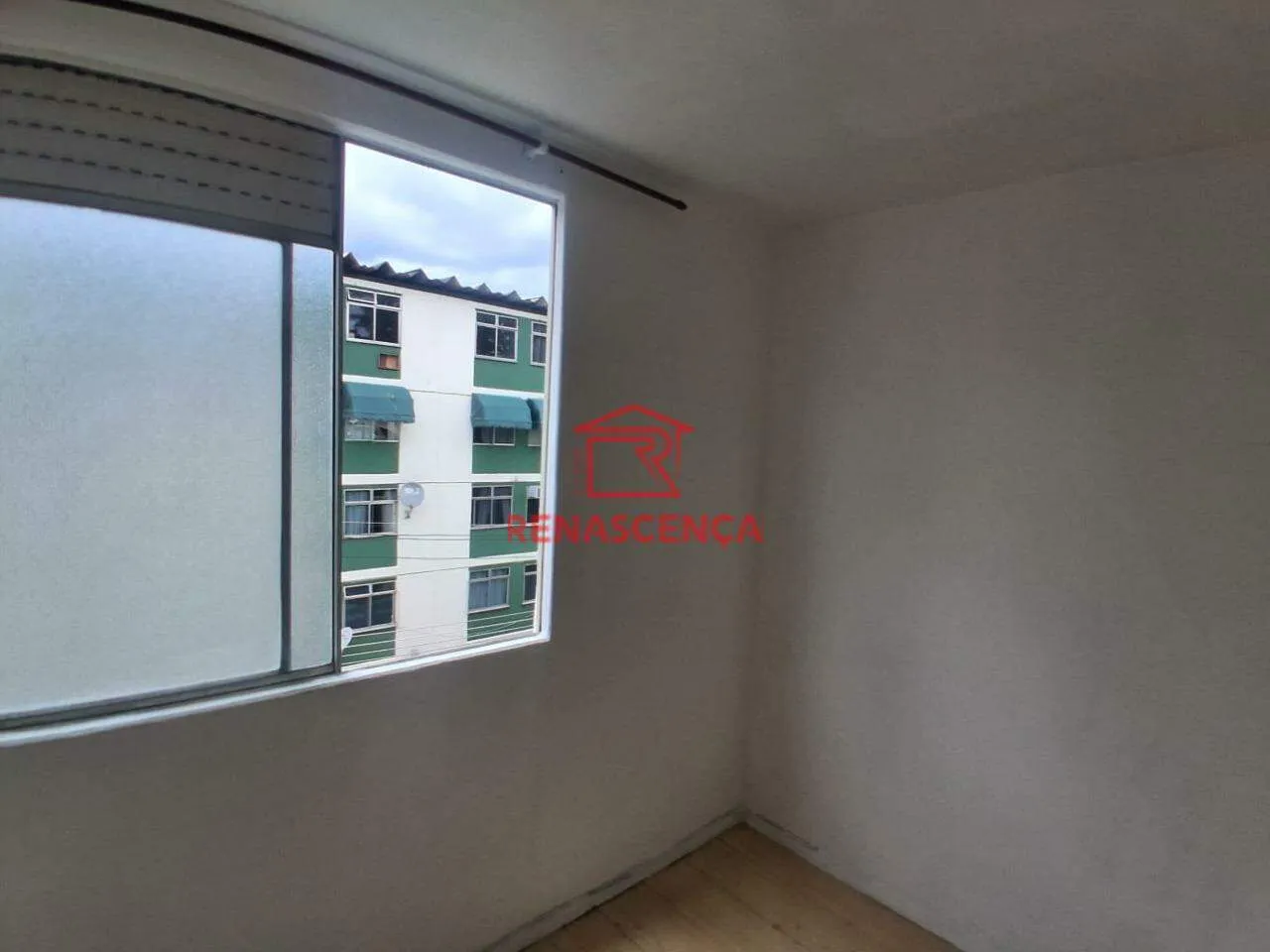 Apartamento com piso de madeira ou laminado, Taquara — photo 15