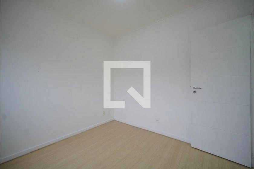 Apartment, 86 m², with wood or laminate floors — photo 17