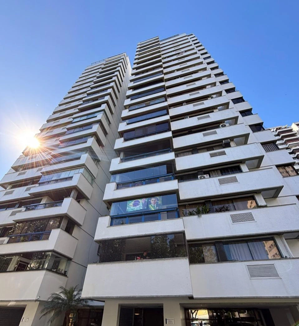 3-bedroom apartment with 105 m² and 1 parking spot — photo 24