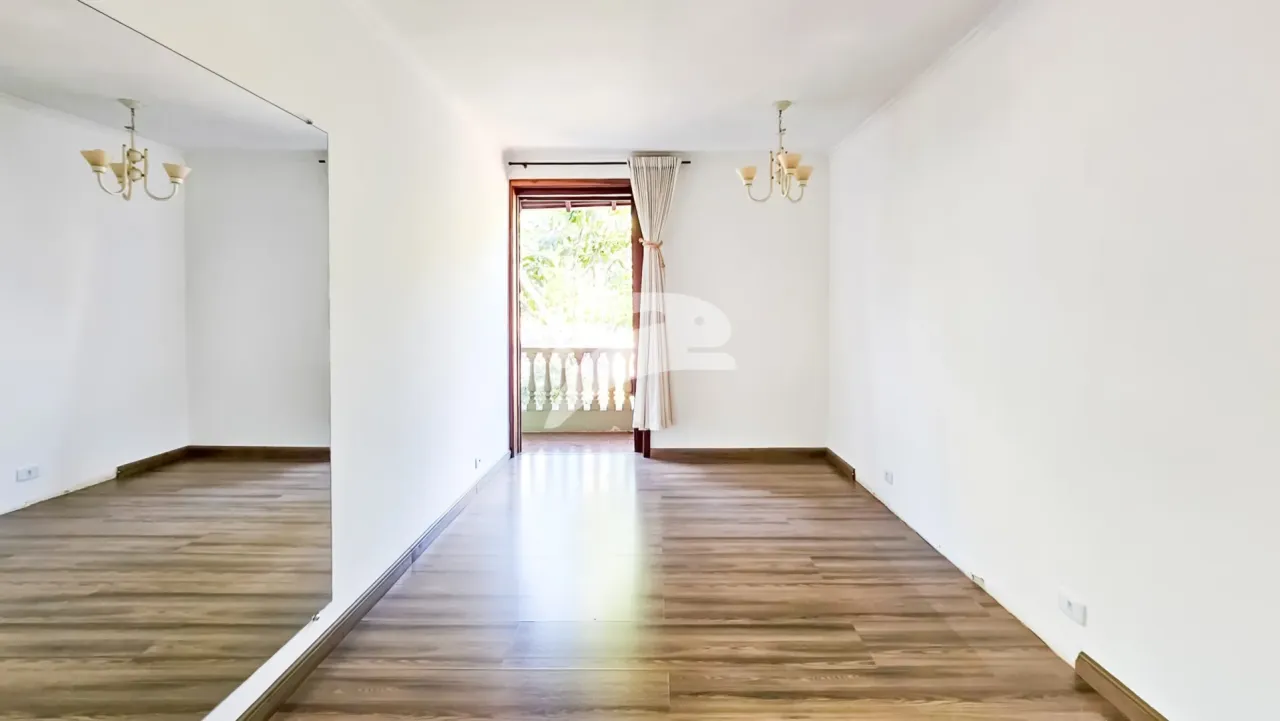 House with 2 bedrooms and a built-in balcony grill — photo 16
