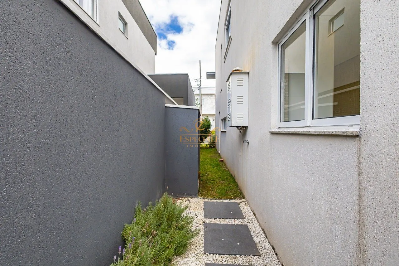 Condo house with 4 bedrooms and a private garden — photo 83