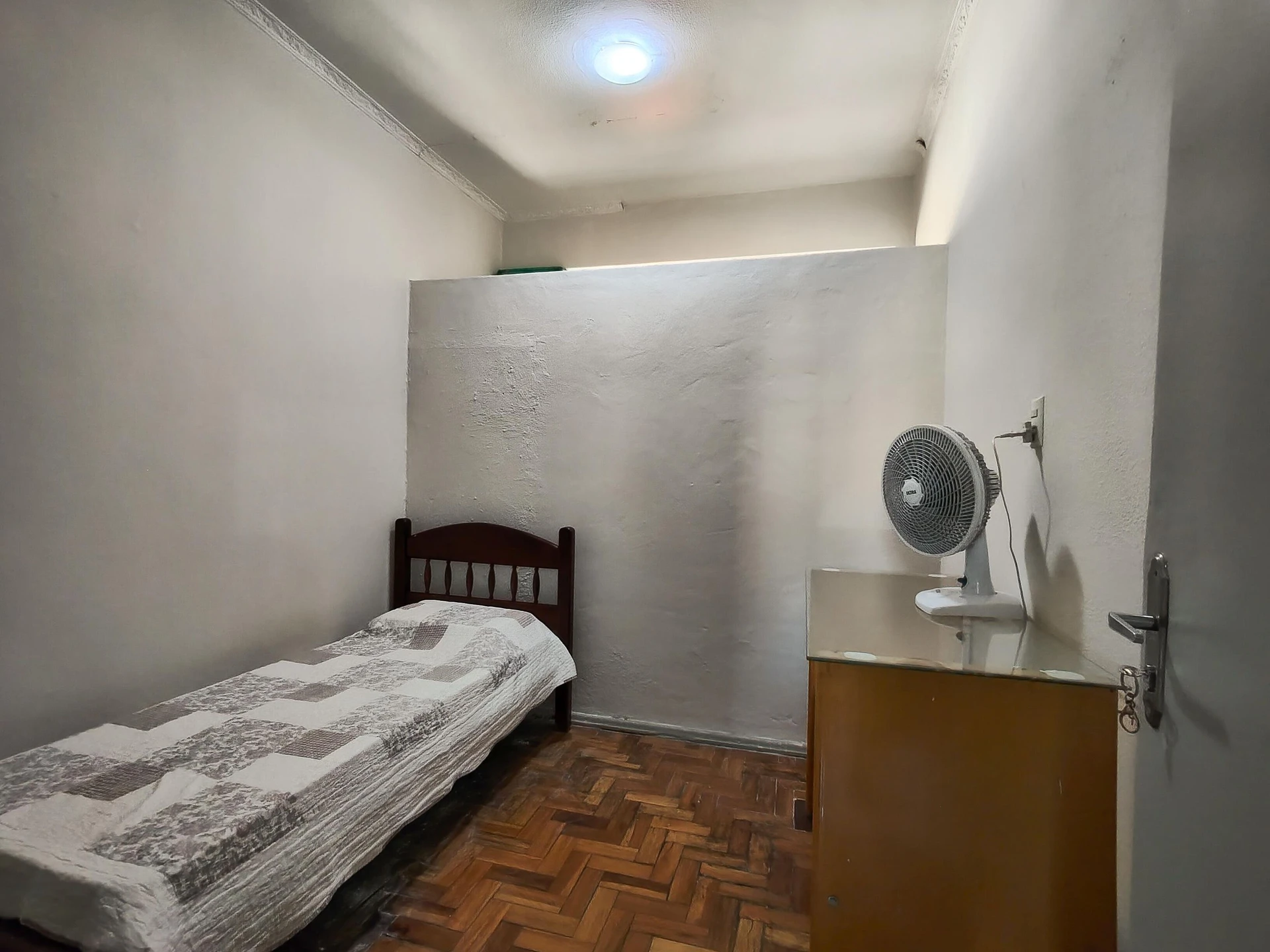 Home office in a 3-bedroom apartment, 70 m² — photo 18