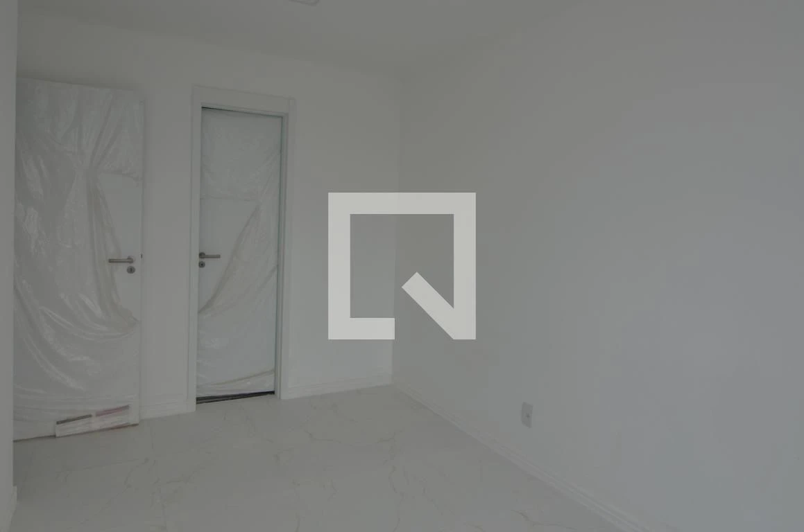 2-bedroom apartment in a building with a sauna — photo 37