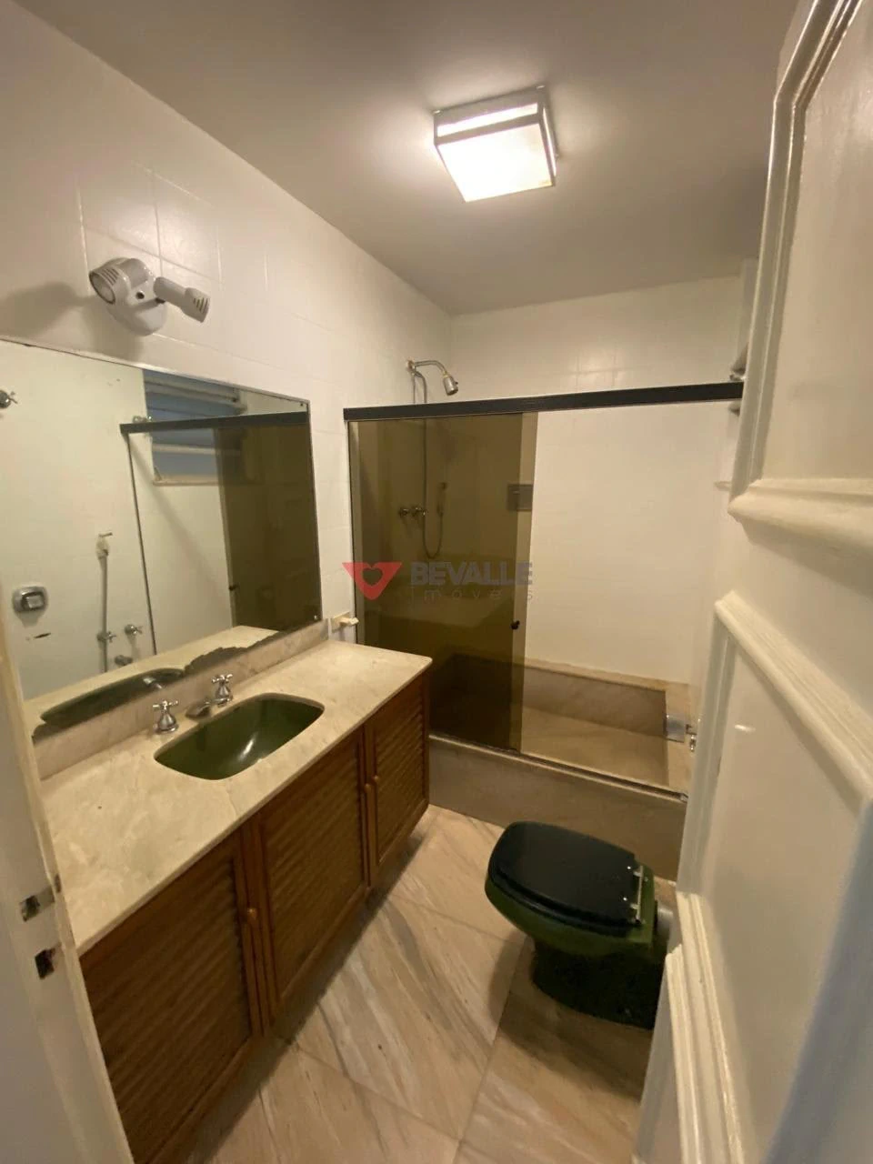 Квартира в оренду з 4 спальнями та 210 м² — photo 16