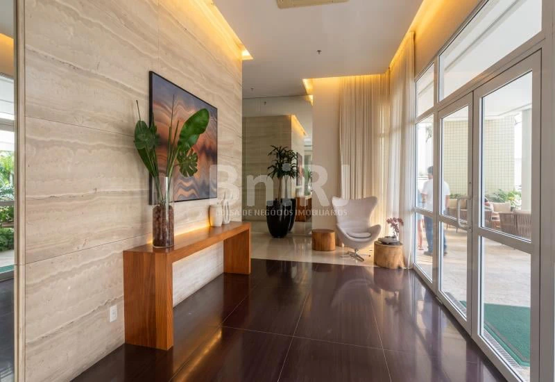 160 m² apartment with 4 bedrooms and 1 bathroom — photo 18