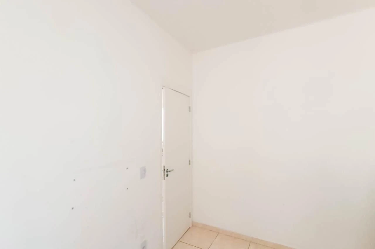 Квартира с кухней открытого плана и 2 спальнями — photo 19