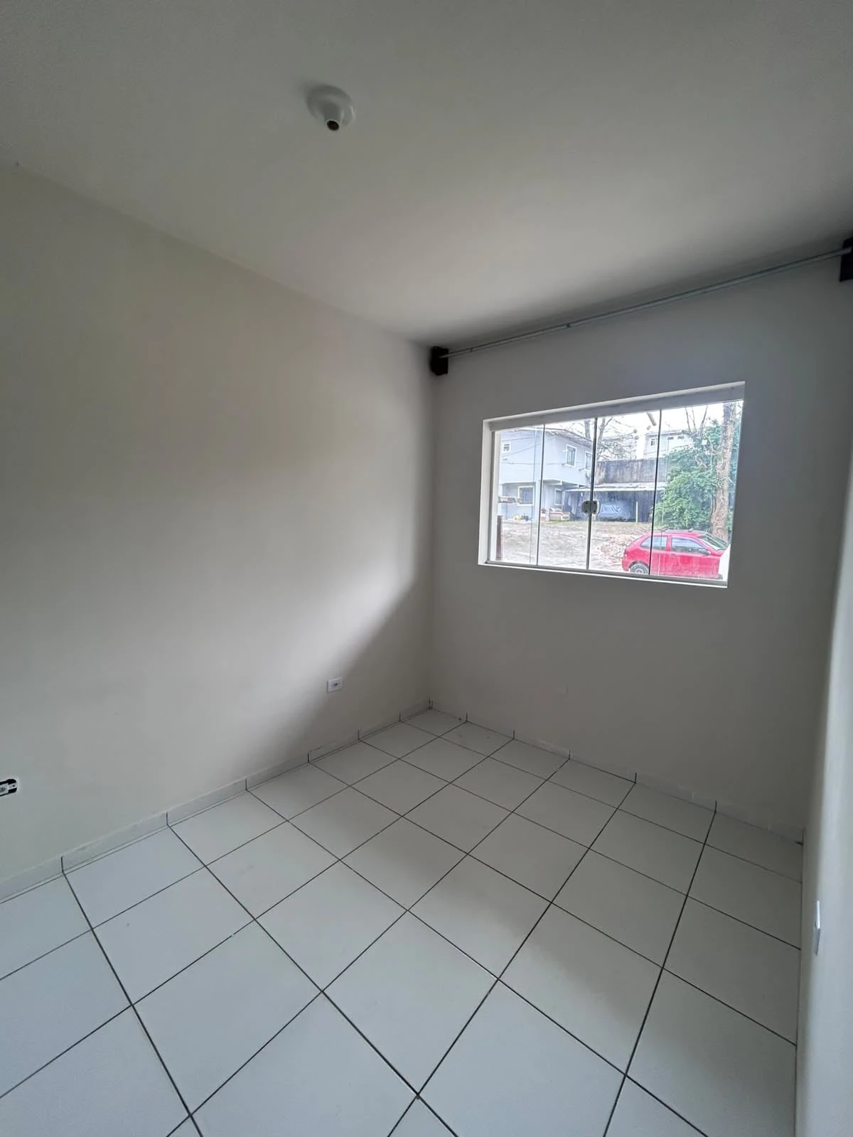 3-bedroom, 60 m² apartment in Curitiba — photo 9