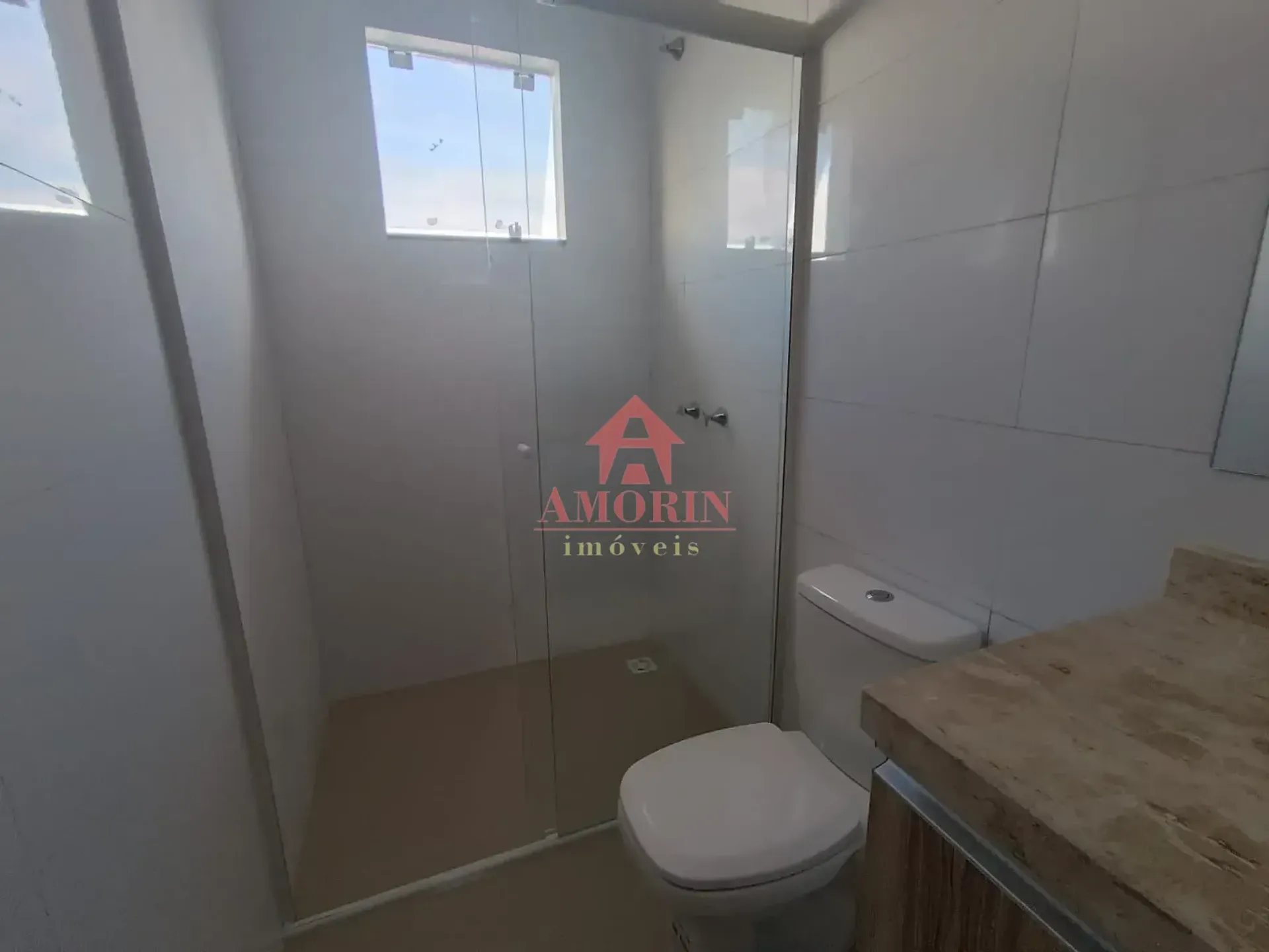 Townhouse with 3 bedrooms, en-suite and balcony — photo 15