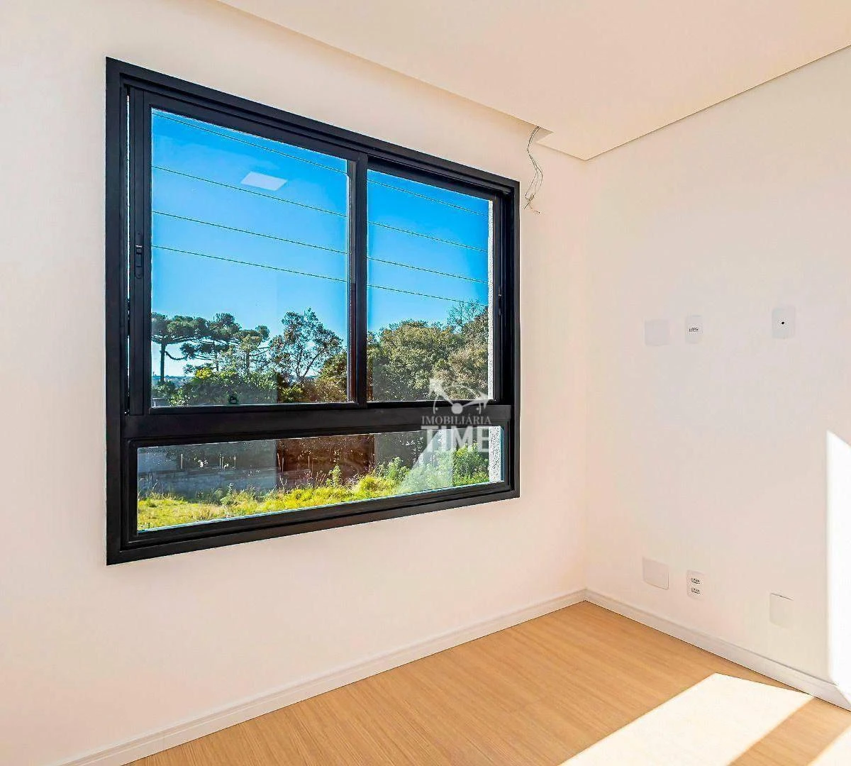 130 m² townhouse with 3 bedrooms, 1 en-suite, 2 parking — photo 39