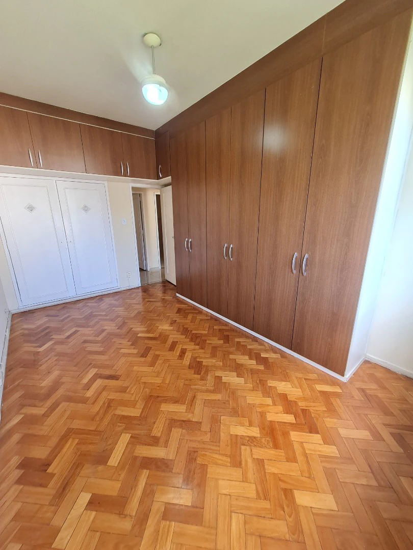 100 m² apartment with 3 bedrooms and an extra room — photo 14