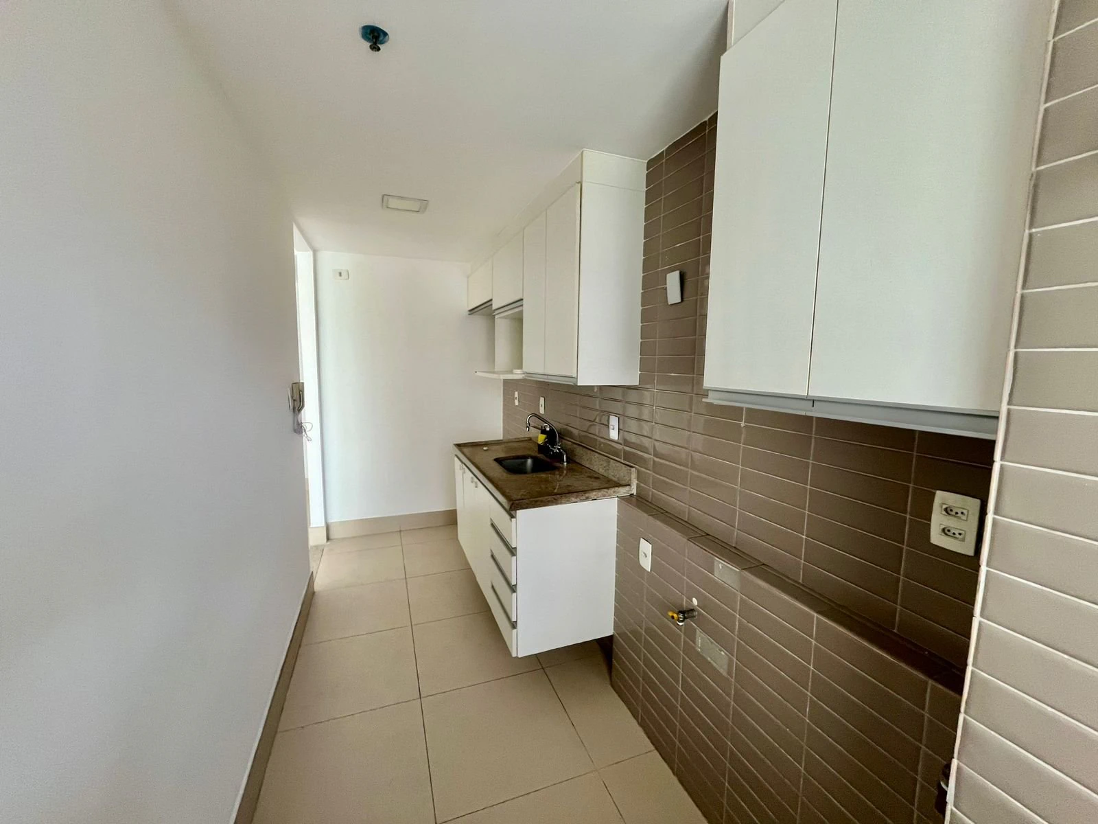 Apartamento de 84 m² com 2 suítes e varanda — photo 13