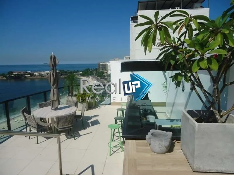 Furnished apartment with 4 bedrooms and an open kitchen — photo 7