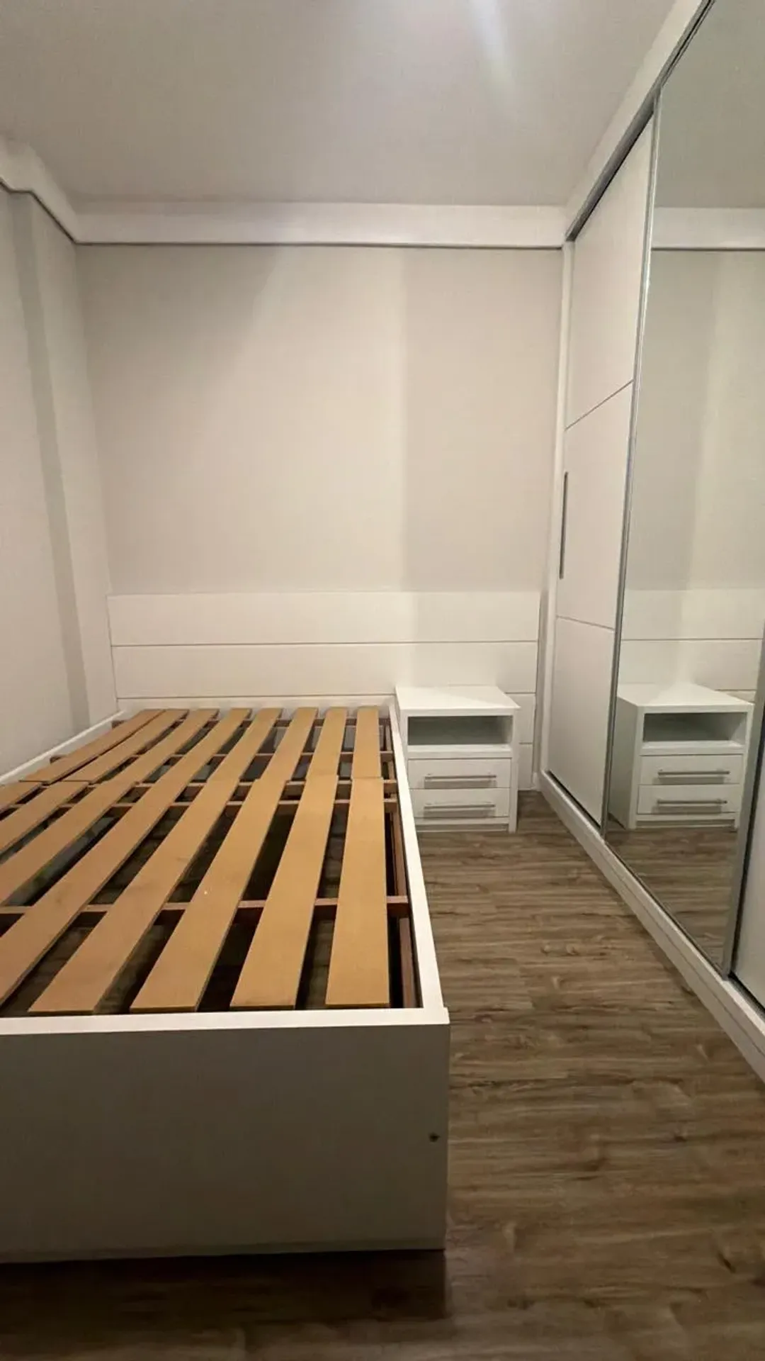 Walk-in closet in a 3-bedroom apartment, 76 m² — photo 18