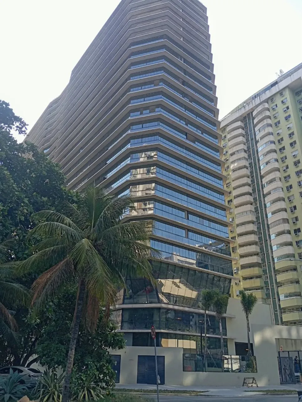 2-bedroom apartment with a mountain view in Rio de Janeiro — photo 3