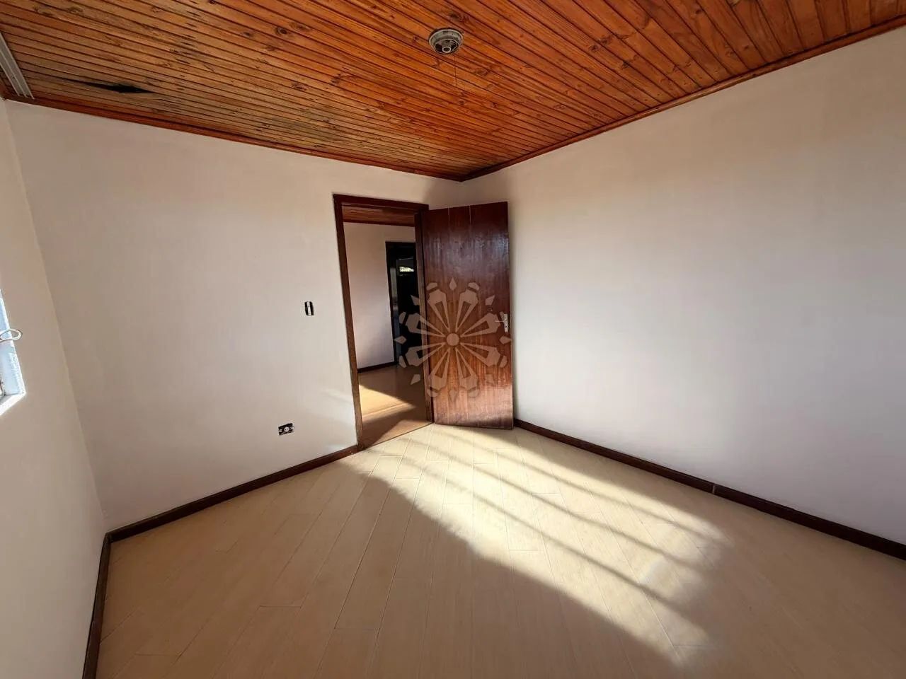 3-bedroom house, 1 with its own bathroom, 200 m², Curitiba — photo 13