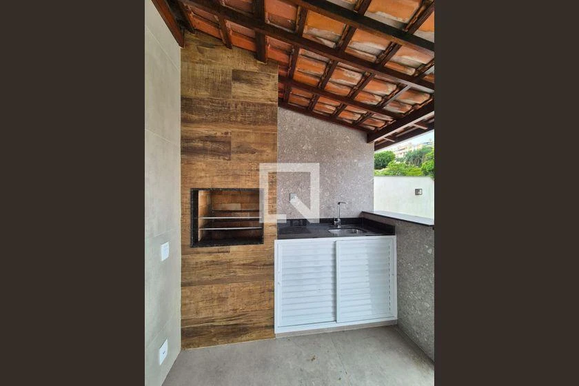 Casa de 300 m² con 5 dormitorios y cocina a gas — photo 10