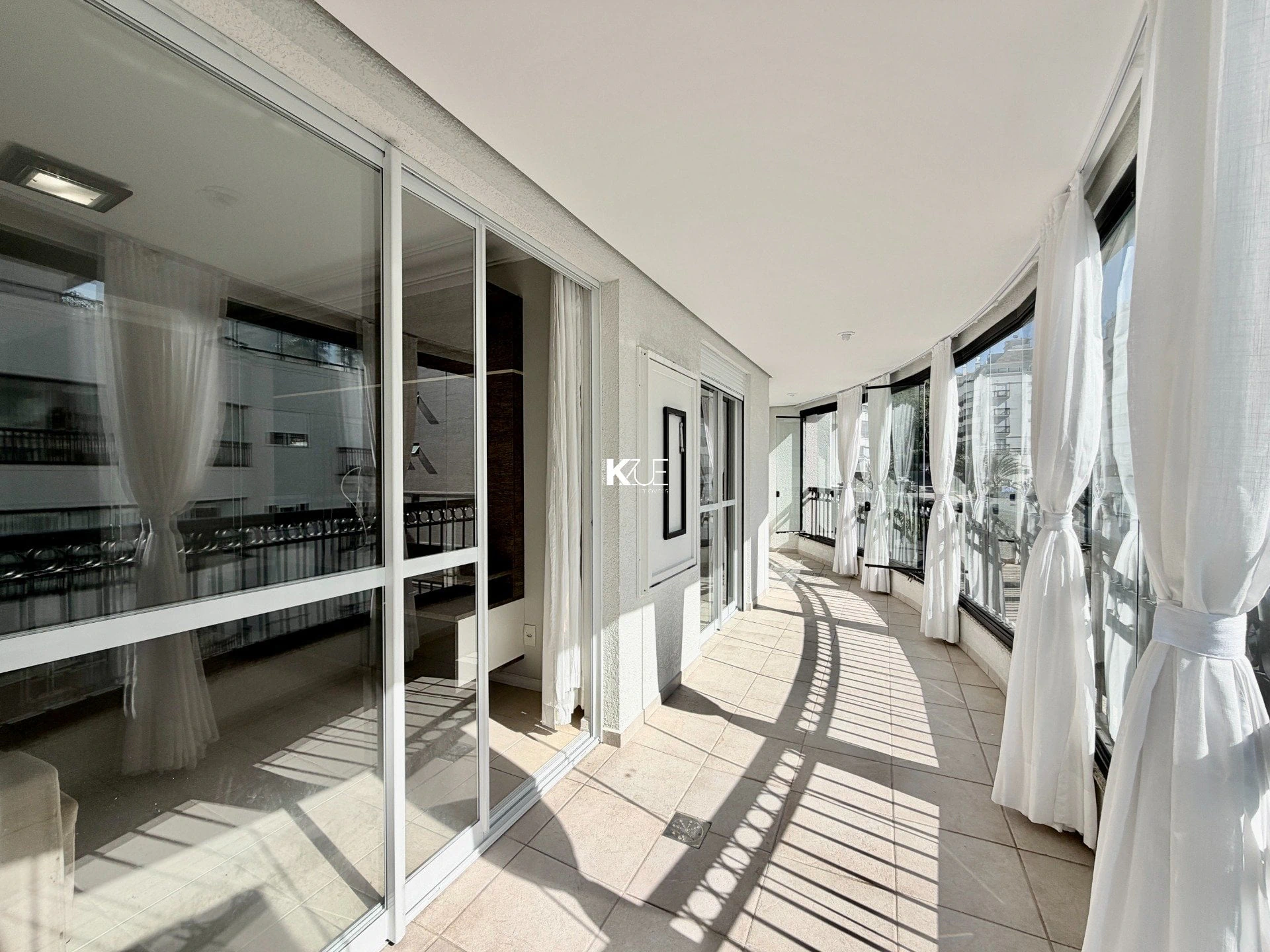 2-bedroom apartment in a building with a sauna — photo 3