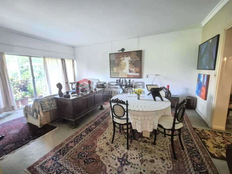 Apartamento mobiliado com 4 quartos e varanda — photo 6