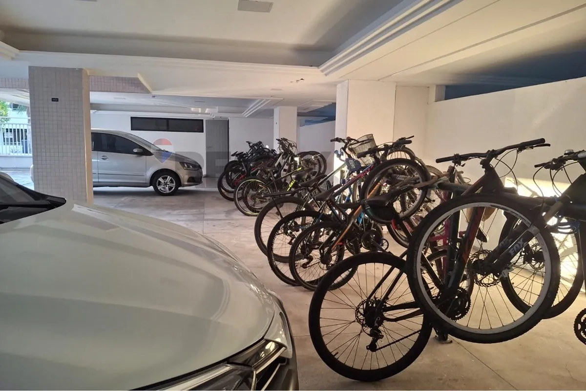 Unfurnished 55 m² apartment with 1 suite and balcony — photo 14