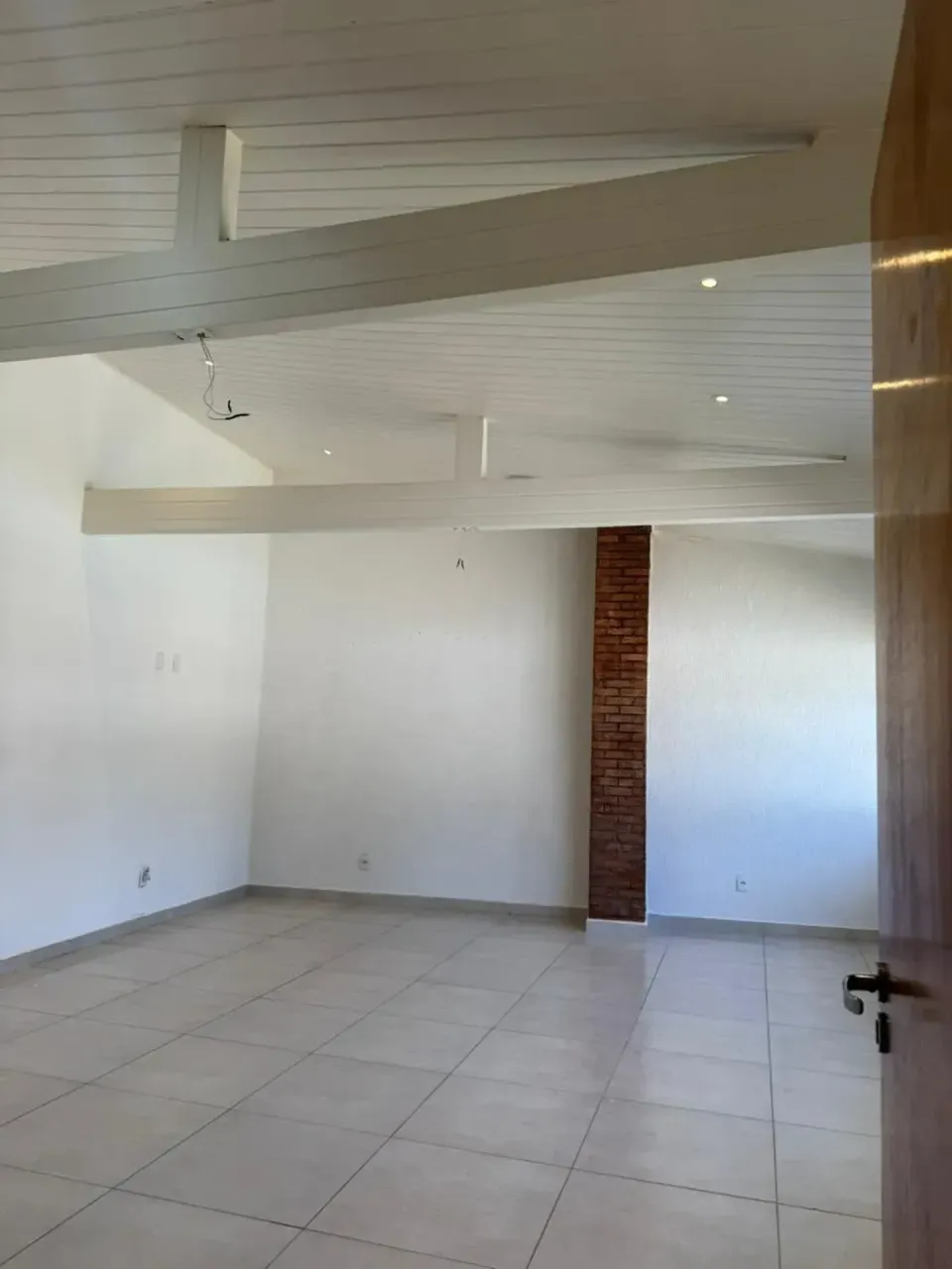 470 m² house with 3 bedrooms and 2 en suites — photo 32