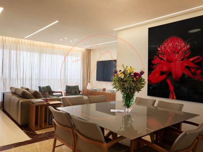 Furnished 2-bedroom, 2-bath apartment with integrated kitchen — photo 30