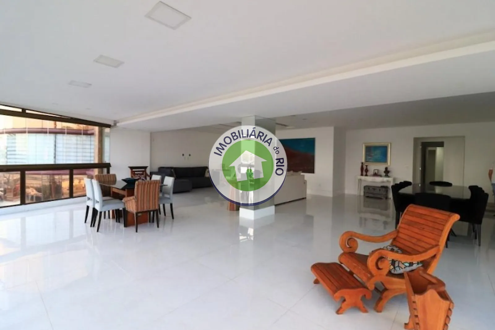 Apartamento mobiliado com 4 quartos e 350 m² — photo 5