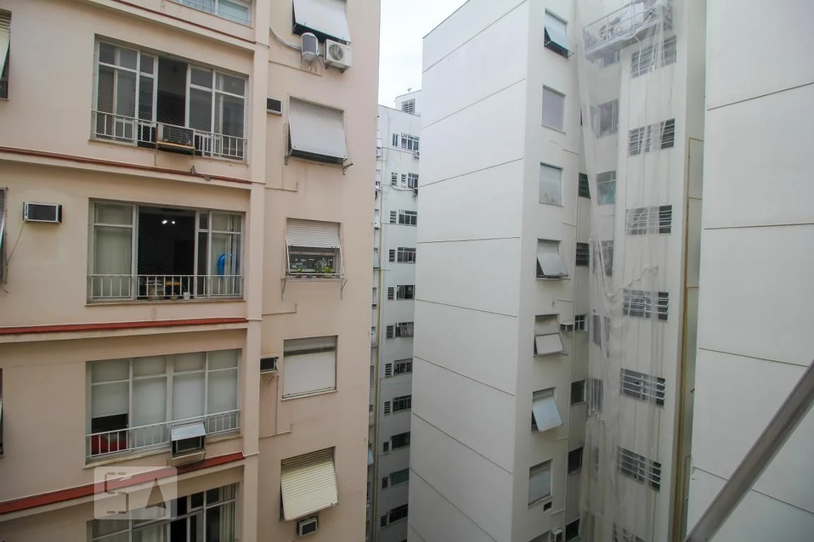 Rental apartment with 2 bedrooms and a balcony — photo 12