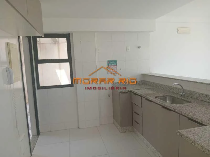 Будинок: 3 спальні, усі з власною ванною кімнатою, 244 м² — photo 10