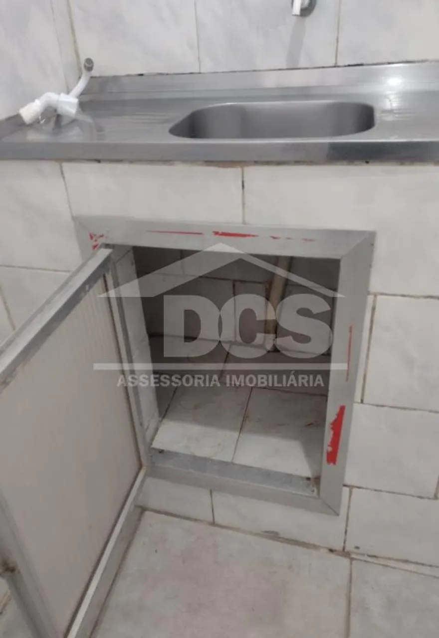 Casa sem mobília com 1 quarto e cozinha separada — photo 20