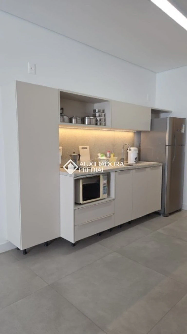 Furnished 1-bedroom apartment with 1 parking spot