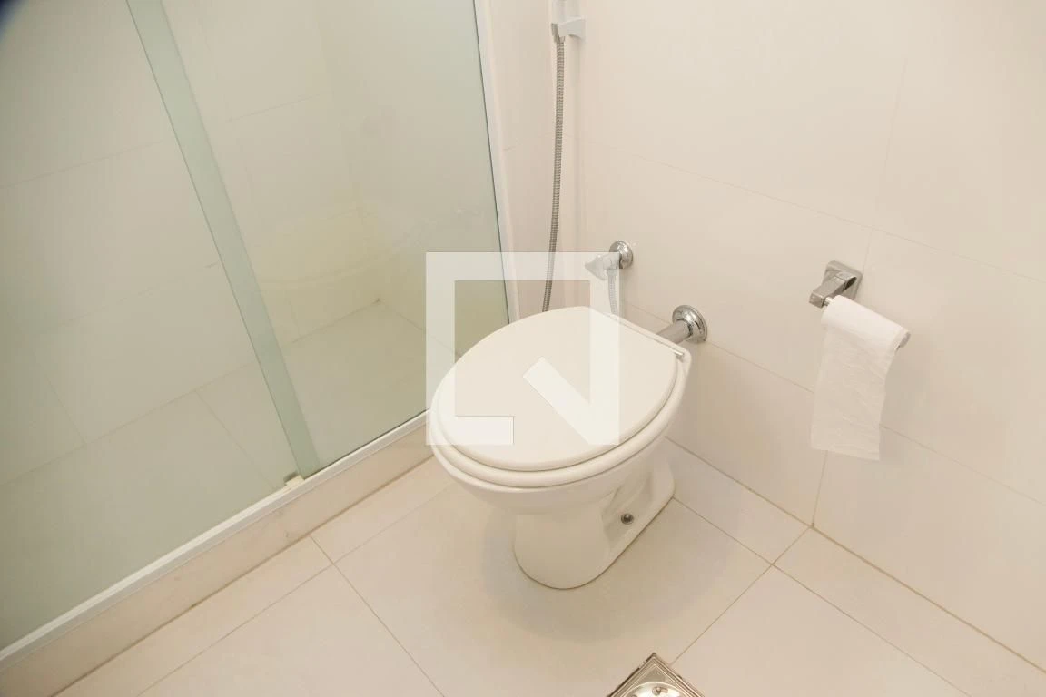 1-bedroom apartment with enclosed kitchen and balcony — photo 50