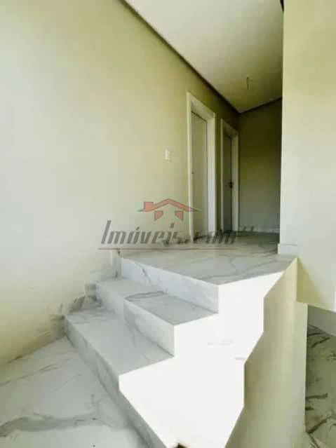Casa de 214 m² com 4 suítes e 5 banheiros — photo 21