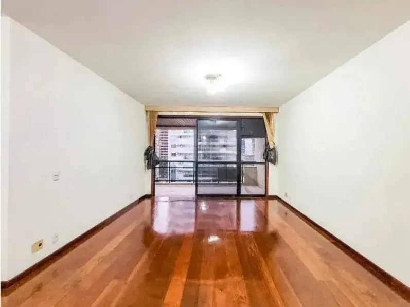 Apartamento para locação com 4 quartos e 141 m² — photo 14
